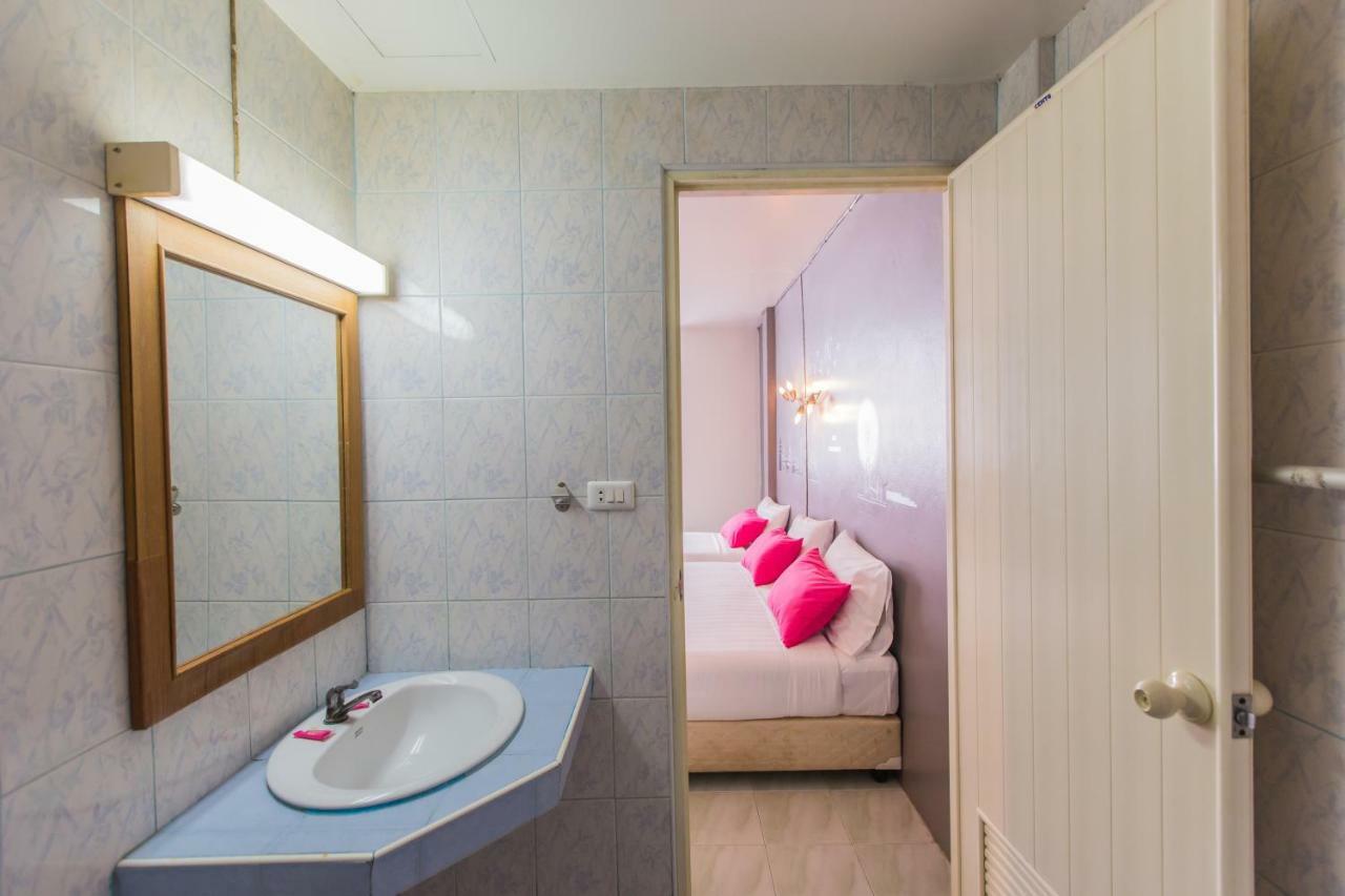 Chongko Guesthouse Phuket Dış mekan fotoğraf