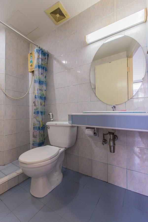 Chongko Guesthouse Phuket Dış mekan fotoğraf