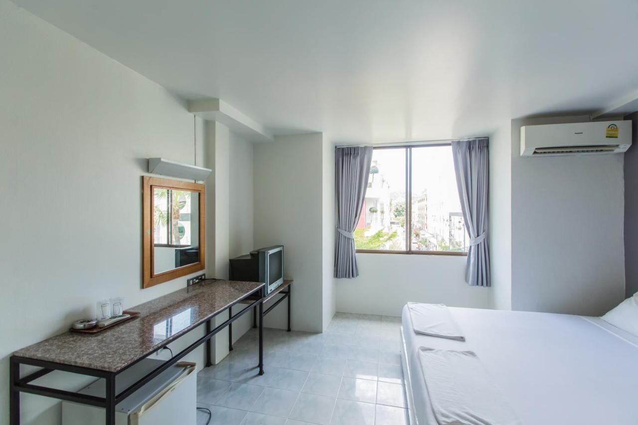 Chongko Guesthouse Phuket Dış mekan fotoğraf